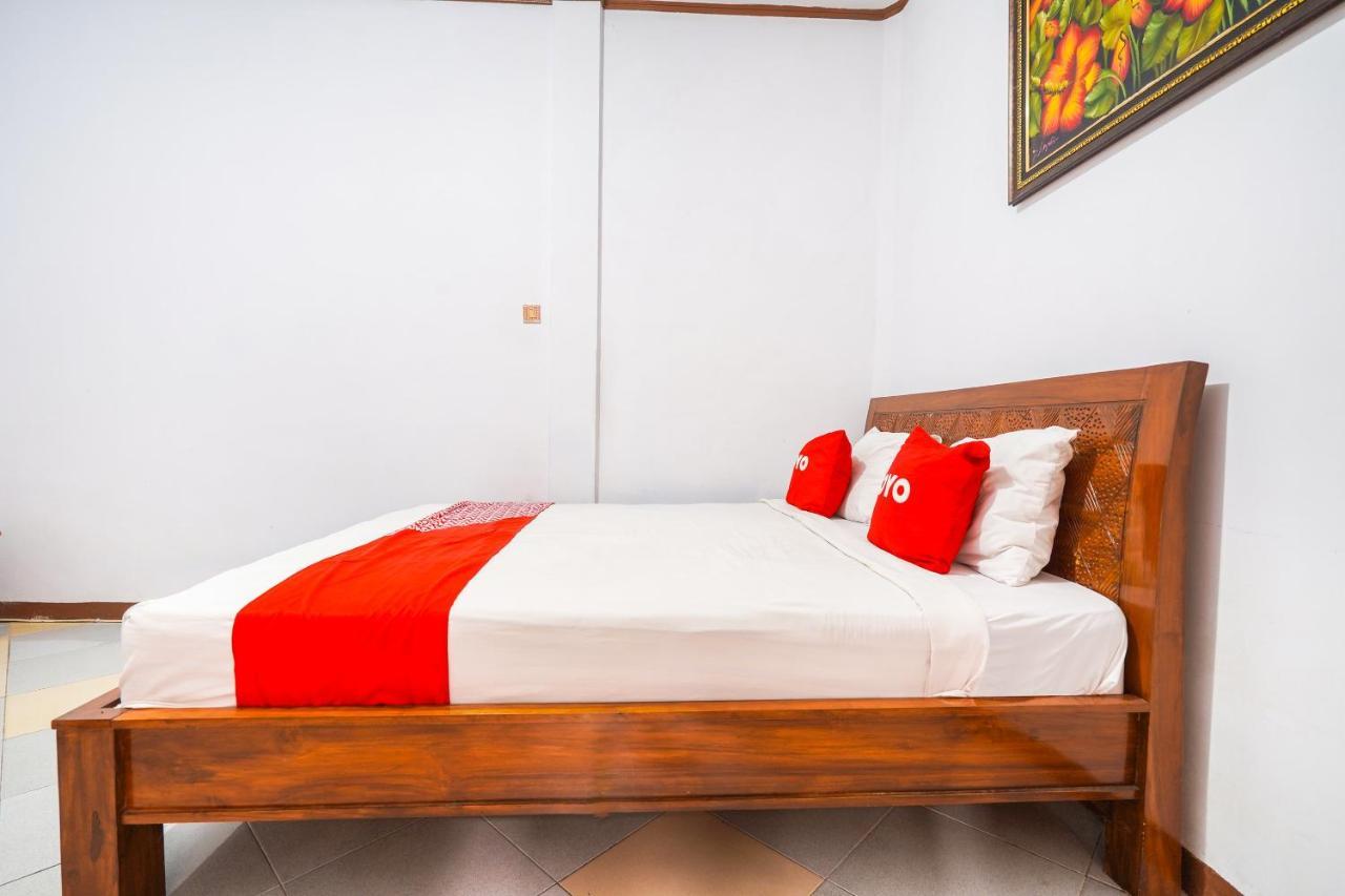 Oyo 91561 Gandhi Hotel Bandung Luaran gambar